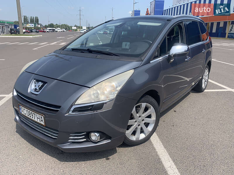 Микровэн Peugeot 5008 2011 в Луцке