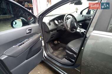 Мікровен Peugeot 5008 2010 в Калуші