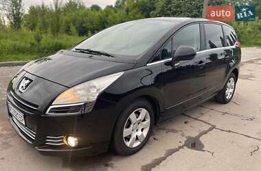 Микровэн Peugeot 5008 2011 в 