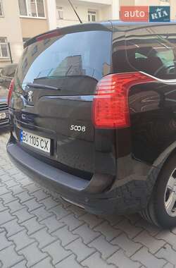 Микровэн Peugeot 5008 2011 в 