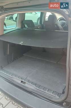 Микровэн Peugeot 5008 2011 в 