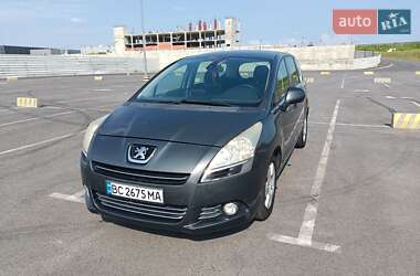 Микровэн Peugeot 5008 2010 в Львове