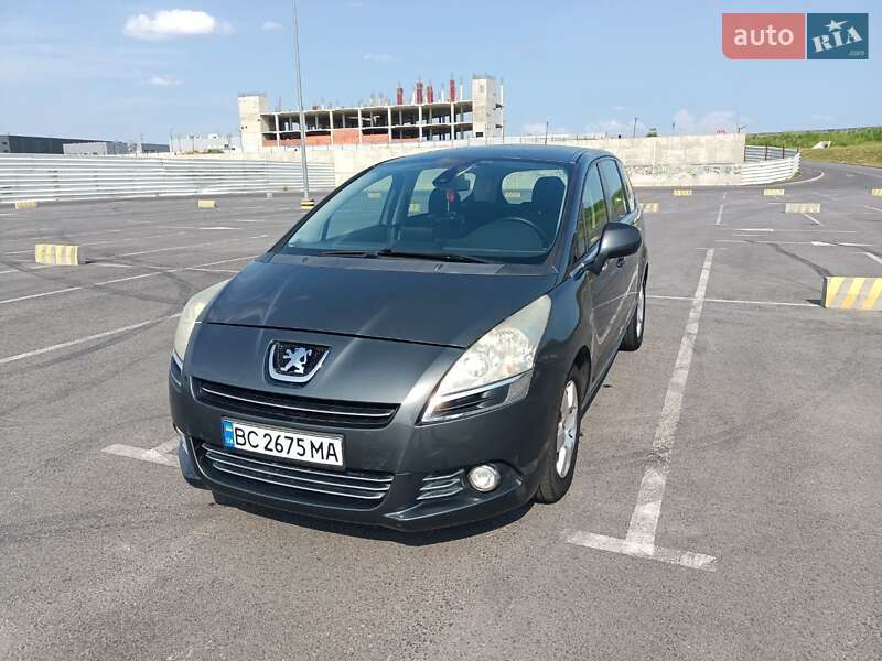 Мікровен Peugeot 5008 2010 в 