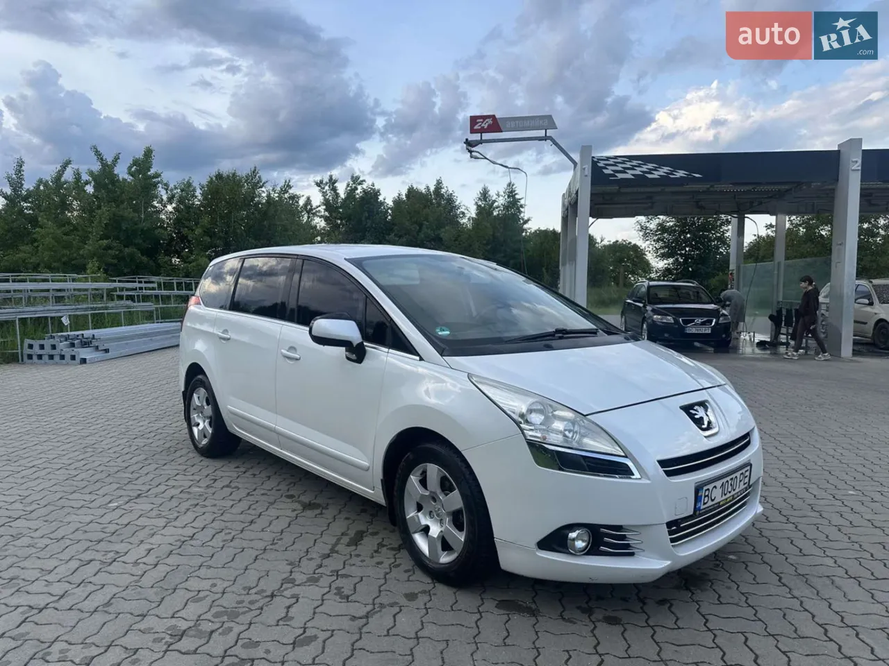2012 Peugeot 5008 - мініатюра 11