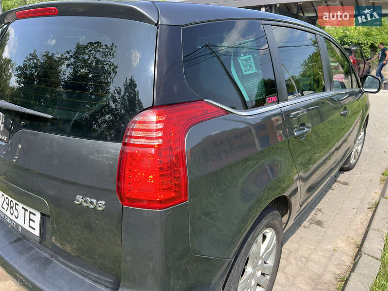 Мікровен Peugeot 5008 2016 в Львові