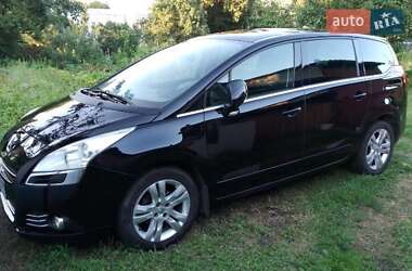 Мікровен Peugeot 5008 2010 в Глухові