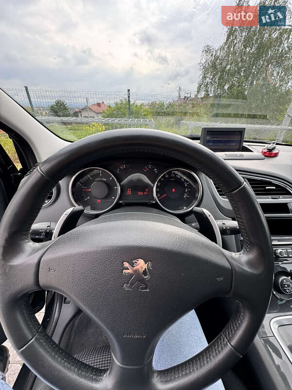 Мікровен Peugeot 5008 2012 в Івано-Франківську