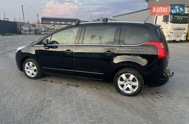 Микровэн Peugeot 5008 2011 в 