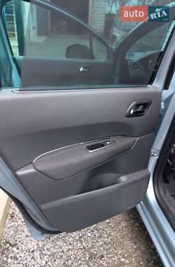 Микровэн Peugeot 5008 2010 в 