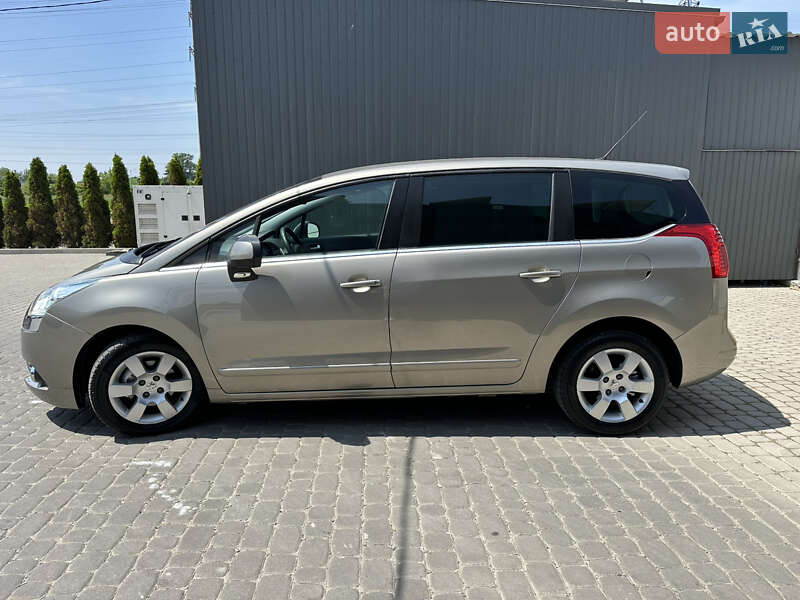 Мікровен Peugeot 5008 2012 в Львові