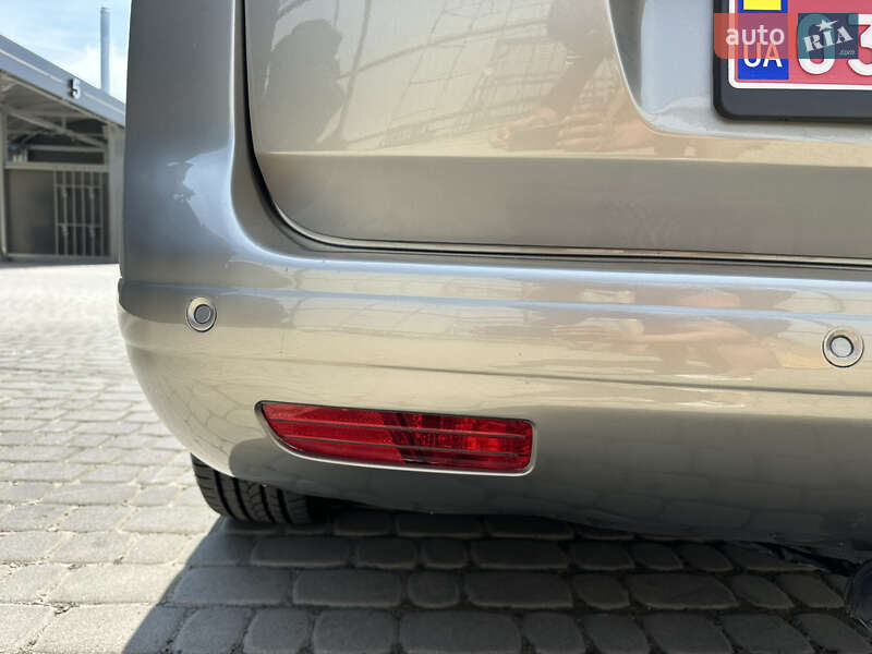 Мікровен Peugeot 5008 2012 в Львові