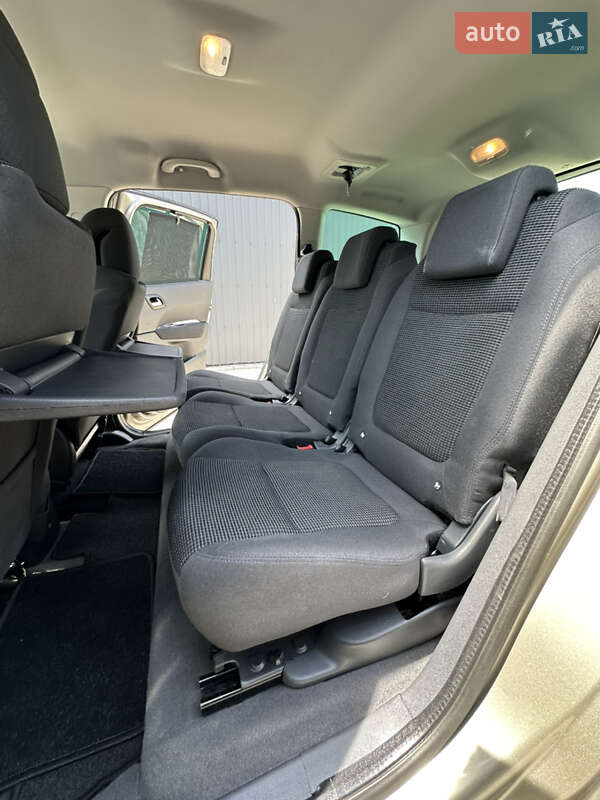 Мікровен Peugeot 5008 2012 в Львові