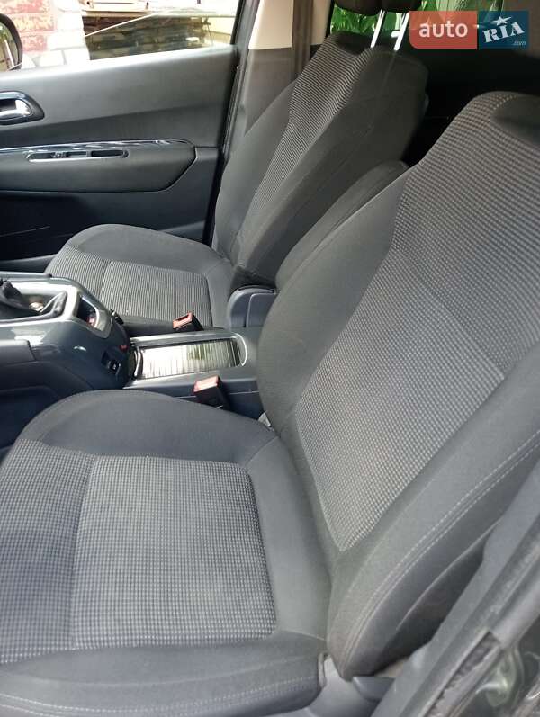 Мікровен Peugeot 5008 2009 в Бершаді фото 18 Мікровен Peugeot 5008 2009 в Бершаді