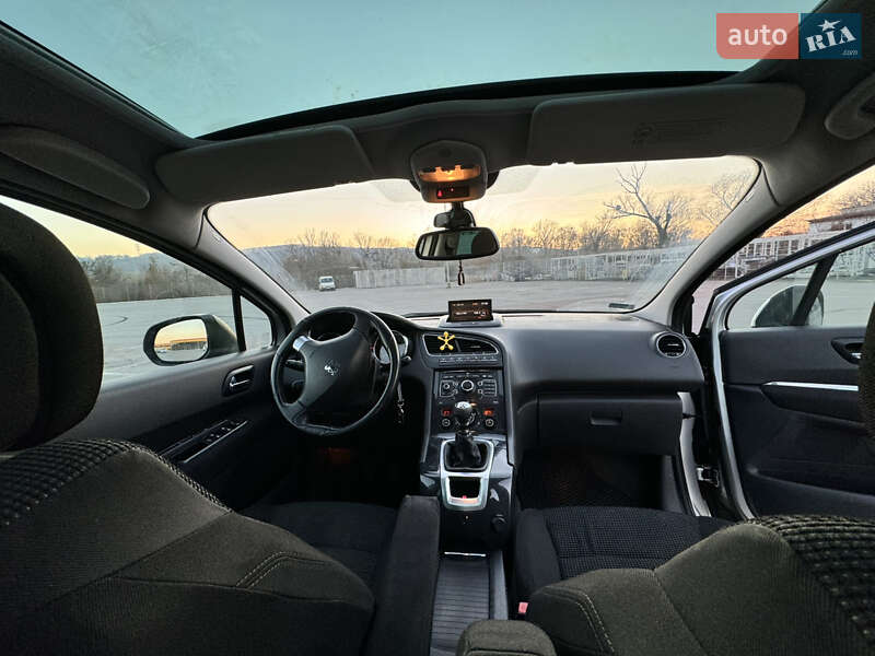 Микровэн Peugeot 5008 2010 в Черновцах фото 8 Микровэн Peugeot 5008 2010 в Черновцах