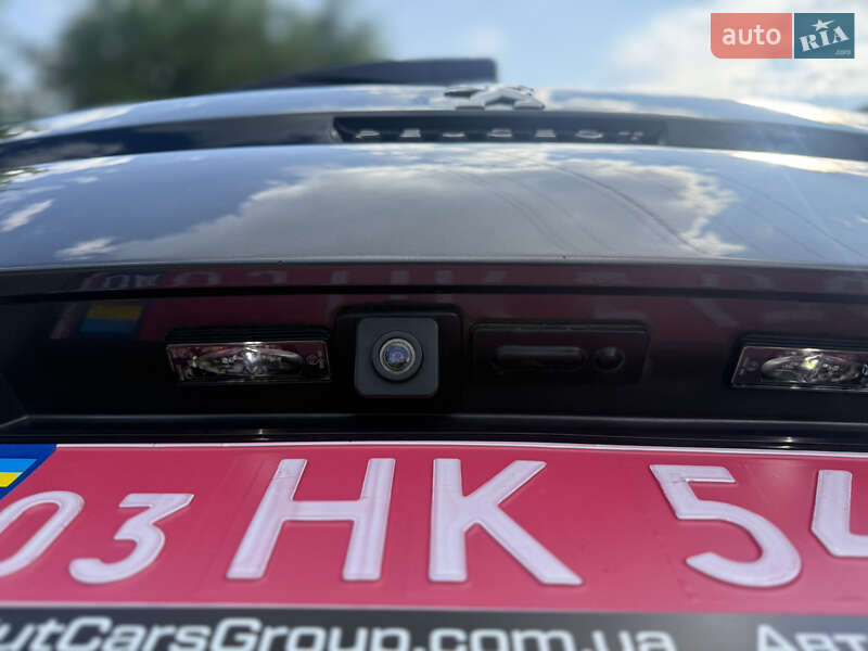 Позашляховик / Кросовер Peugeot 5008 2020 в Запоріжжі