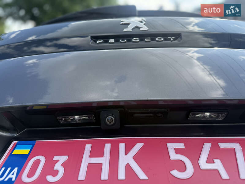 Позашляховик / Кросовер Peugeot 5008 2020 в Запоріжжі