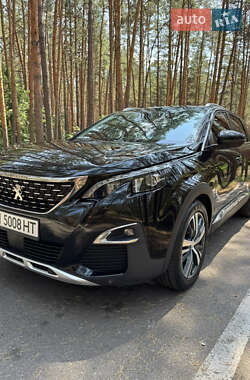 Позашляховик / Кросовер Peugeot 5008 2017 в Полтаві