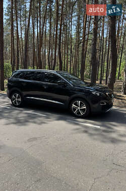 Позашляховик / Кросовер Peugeot 5008 2017 в Полтаві
