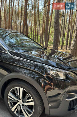 Позашляховик / Кросовер Peugeot 5008 2017 в Полтаві