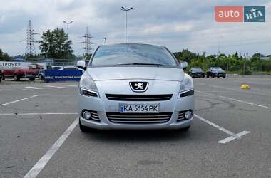Микровэн Peugeot 5008 2012 в Киеве