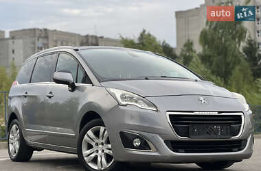 Микровэн Peugeot 5008 2016 в Дрогобыче