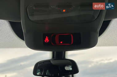 Микровэн Peugeot 5008 2016 в 