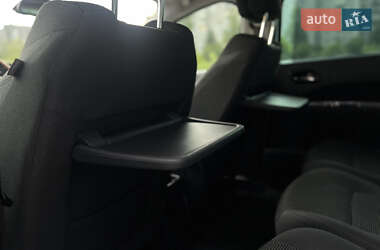 Микровэн Peugeot 5008 2016 в 