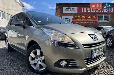 Микровэн Peugeot 5008 2011 в Смеле