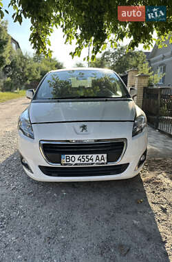 Мікровен Peugeot 5008 2015 в Збаражі