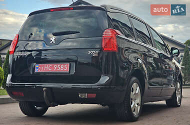 Микровэн Peugeot 5008 2012 в 