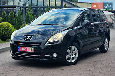 Микровэн Peugeot 5008 2012 в 