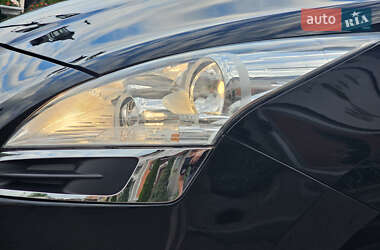Микровэн Peugeot 5008 2012 в 