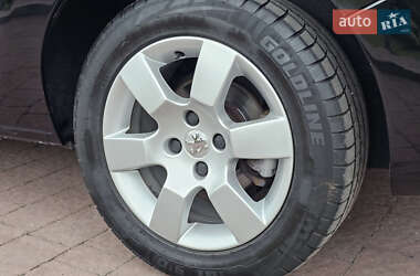 Микровэн Peugeot 5008 2012 в 