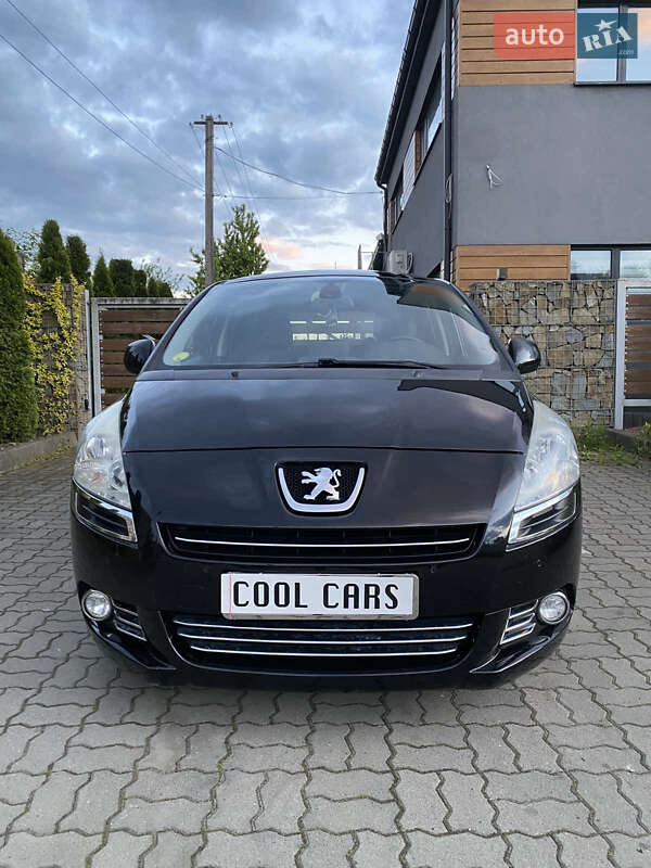 Микровэн Peugeot 5008 2013 в Стрые