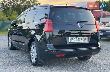 Микровэн Peugeot 5008 2010 в 