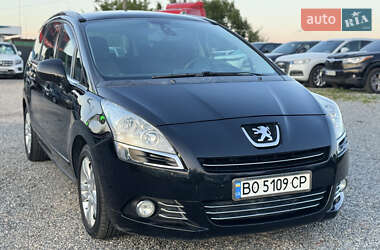 Микровэн Peugeot 5008 2010 в 