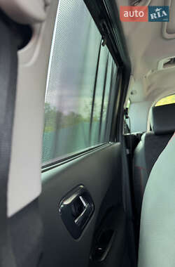 Микровэн Peugeot 5008 2010 в 