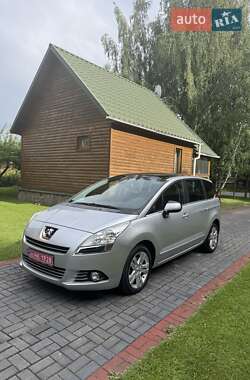 Микровэн Peugeot 5008 2012 в Луцке