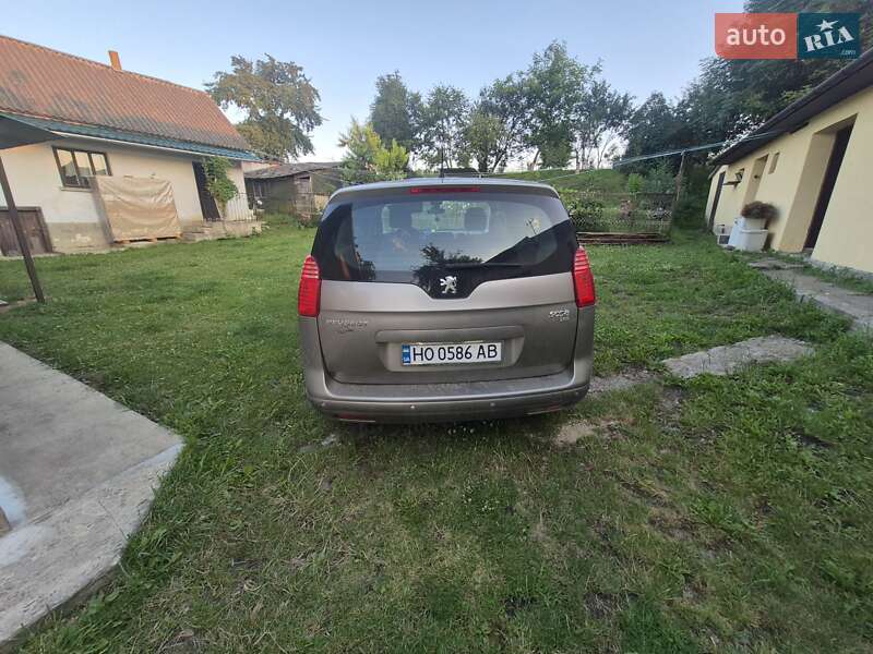 Мікровен Peugeot 5008 2013 в Тернополі