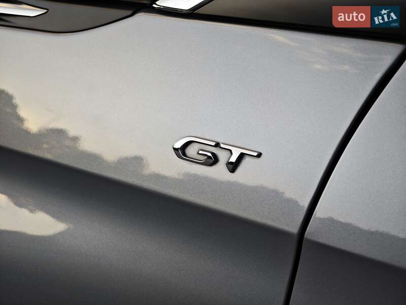 Позашляховик / Кросовер Peugeot 5008 2021 в Дубні