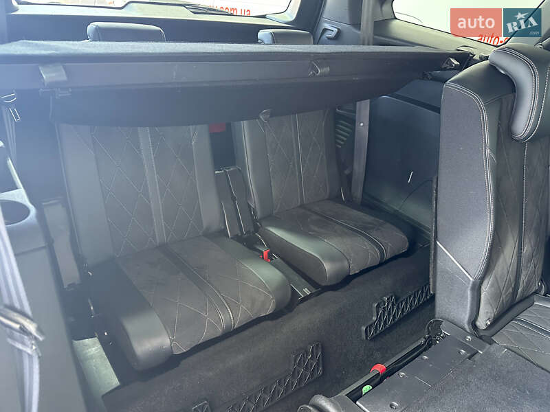 Внедорожник / Кроссовер Peugeot 5008 2019 в Львове