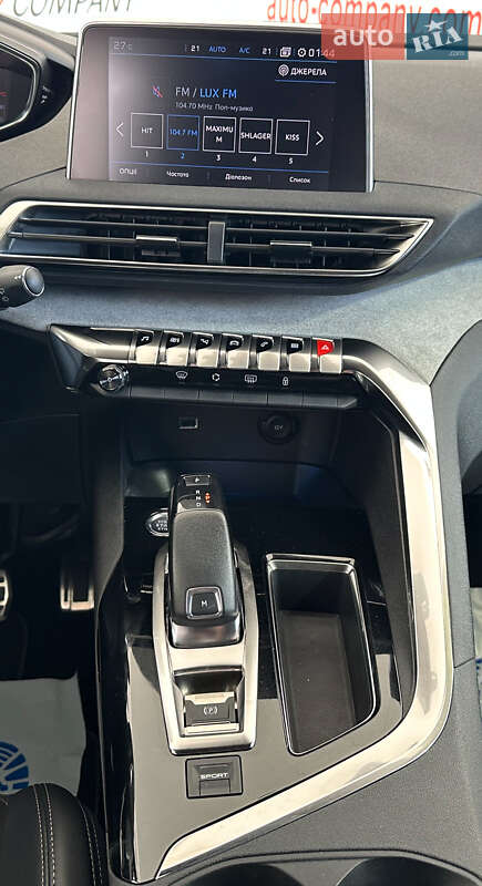 Внедорожник / Кроссовер Peugeot 5008 2019 в Львове