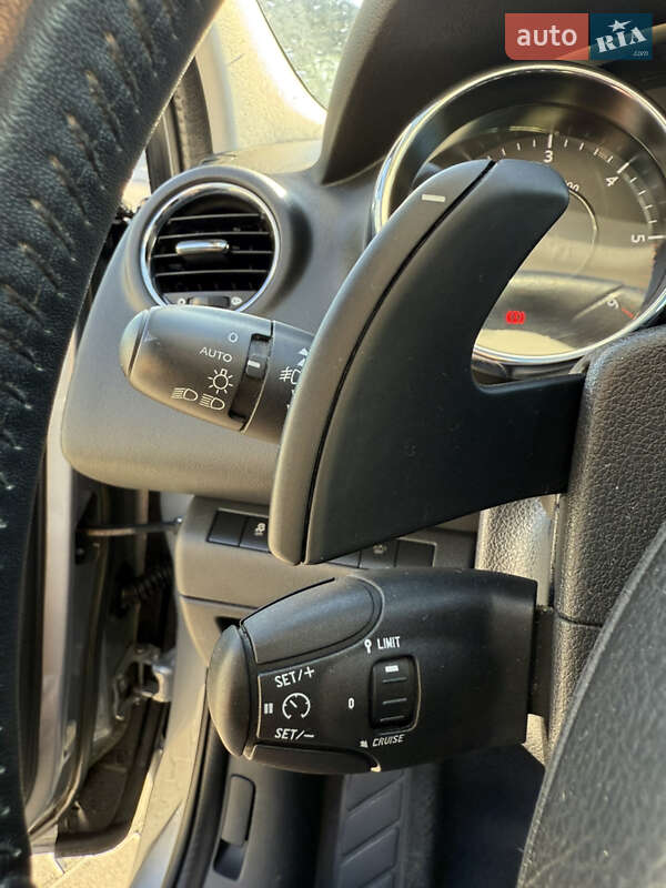 Микровэн Peugeot 5008 2014 в Калуше