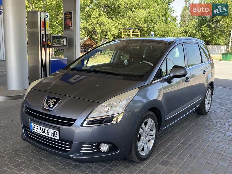 Микровэн Peugeot 5008 2011 в Николаеве