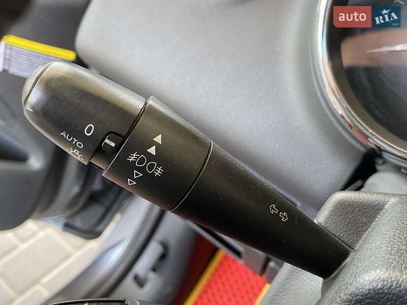Микровэн Peugeot 5008 2011 в Николаеве