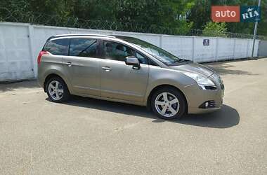 Мікровен Peugeot 5008 2010 в 