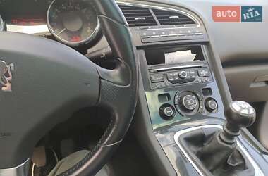 Мікровен Peugeot 5008 2010 в 