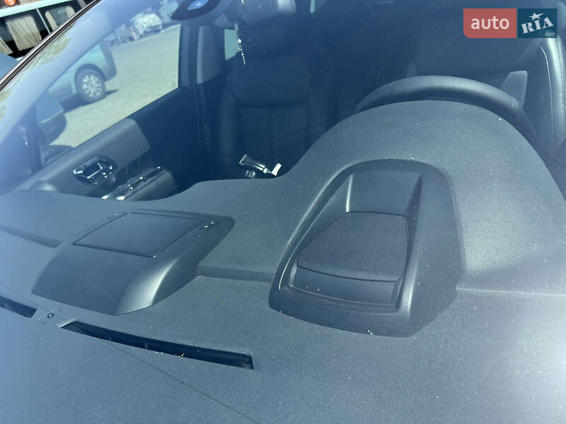 Мікровен Peugeot 5008 2010 в Чернівцях