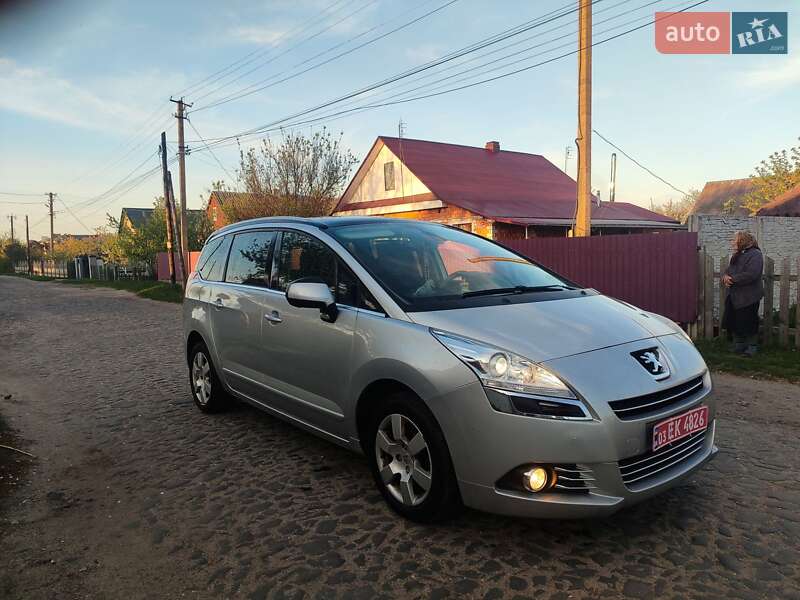 Мікровен Peugeot 5008 2010 в Ковелі