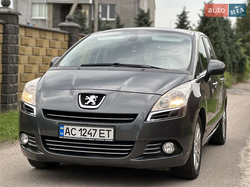 Микровэн Peugeot 5008 2009 в Луцке